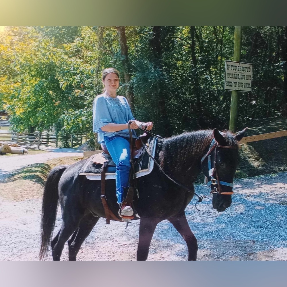 Meet your Posher, Shelby